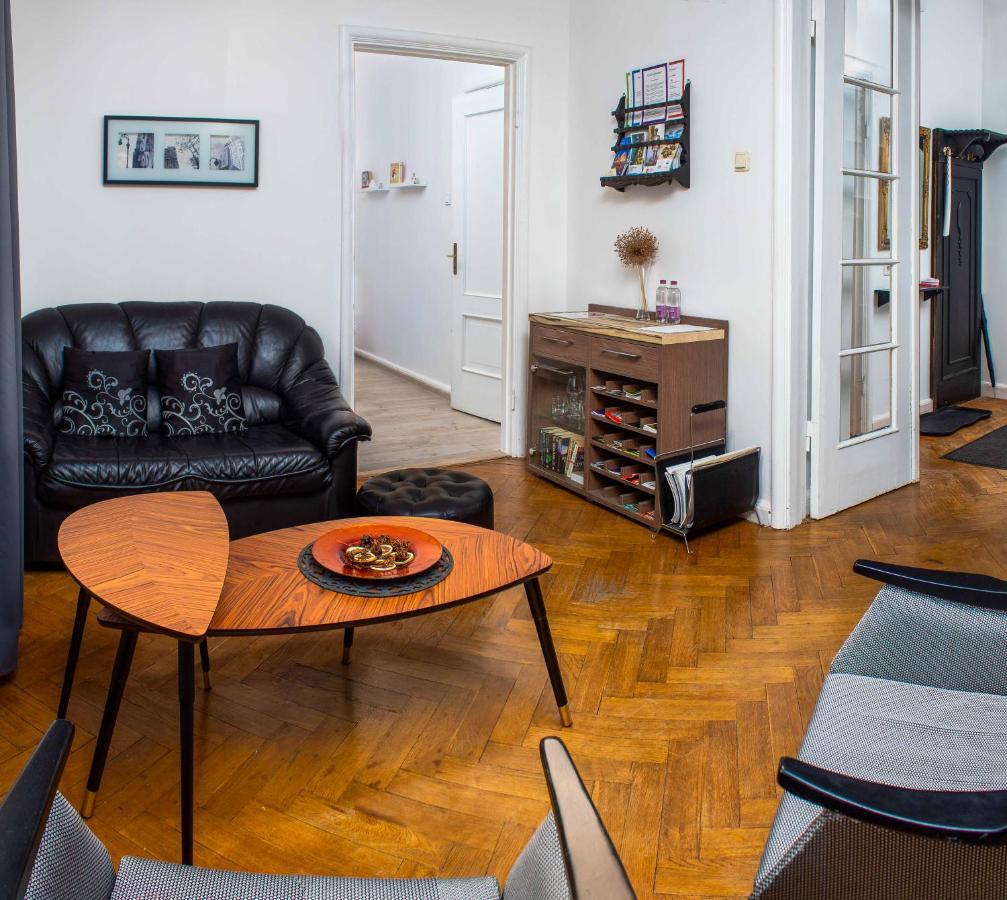 Central Perk Apartments Ryga Zewnętrze zdjęcie